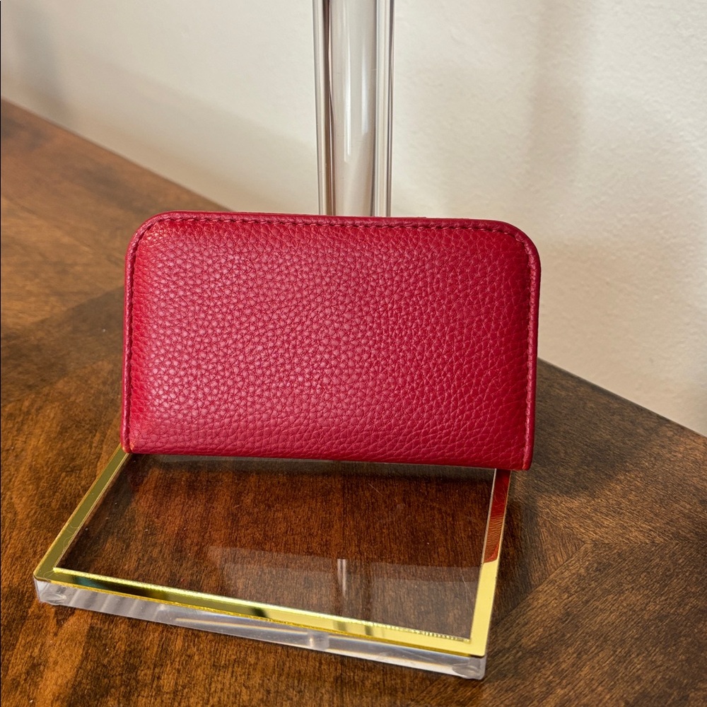 Vibrant Red Pebbled Cardholder Wallet - Picture 4 of 5